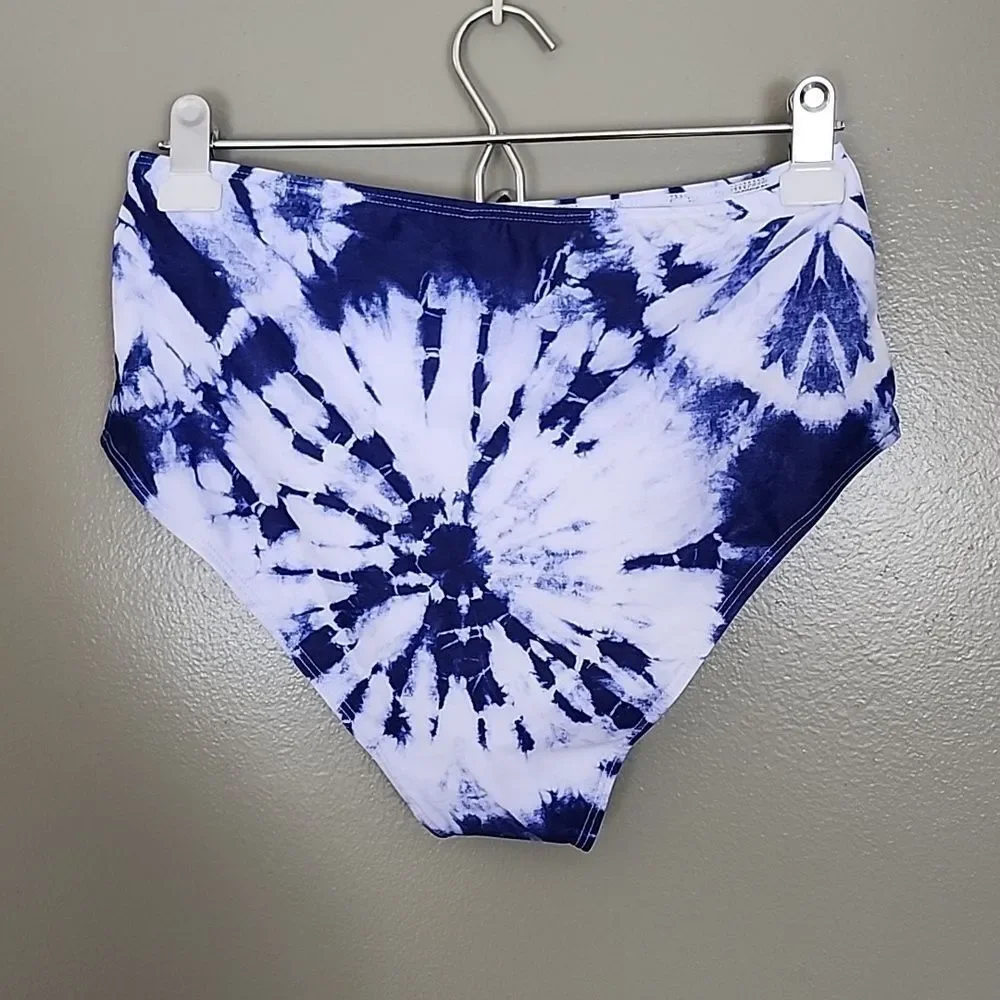 NWOT Two Piece Tie Dye Bikini Size‎ 1XL